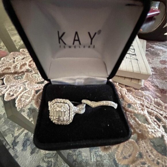 Diamond ring - Picture 2 of 4